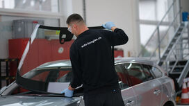 Scheibenaustausch – Auto-Busglas